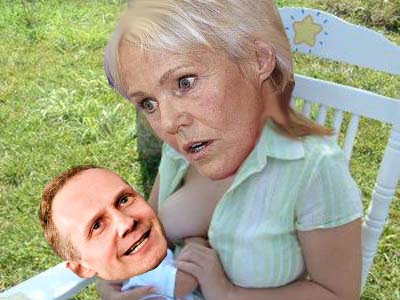 266170_breastfeeding5.jpg