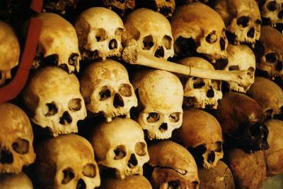 tuolsleng_skulls.jpg